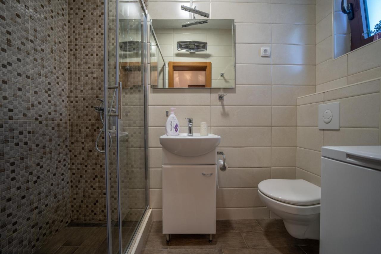 Aneta Apartments Risan Luaran gambar