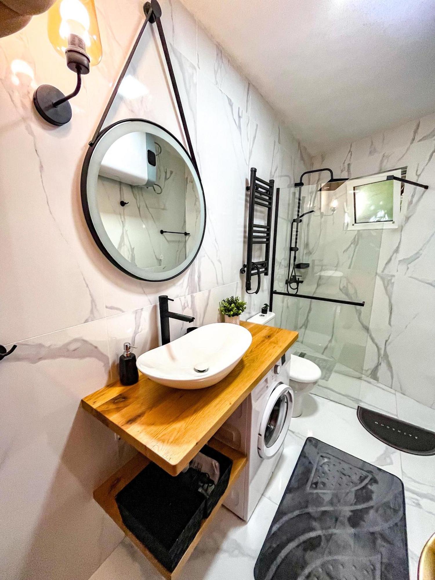 Aneta Apartments Risan Luaran gambar
